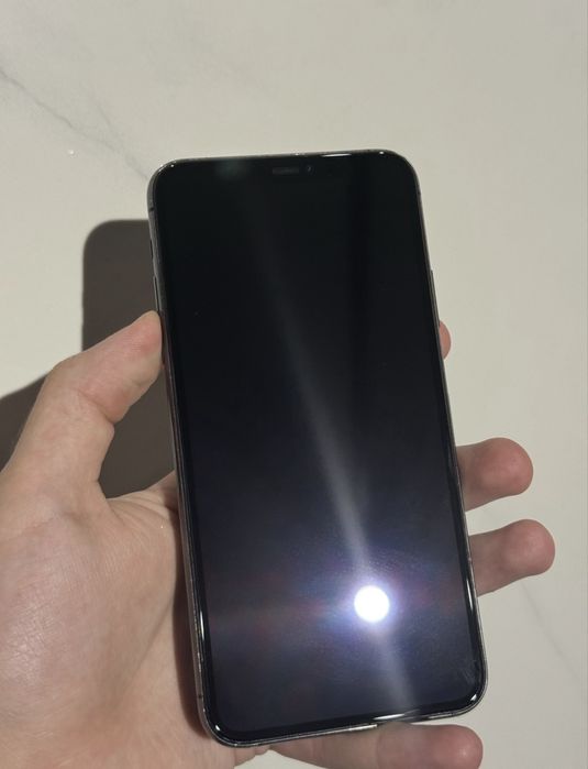 Обміняю Iphone 11 про макс