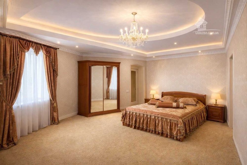 Будинок 600 кв. Велика зала. Басейн, сауна, джакузі, хамам.