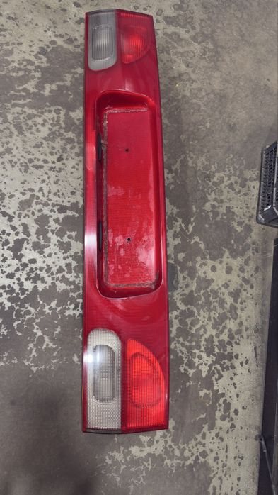 REFLETOR DA MALA FORD GALAXYANO 2001