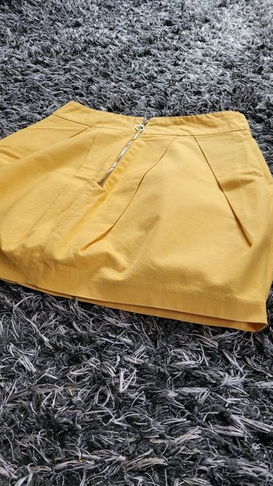 Żółta spódniczka Mohito