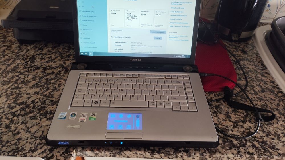 Portátil Toshiba A200 series