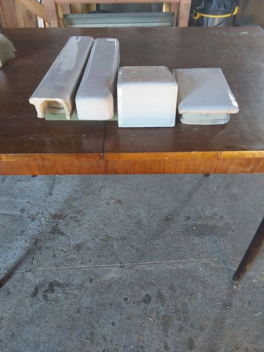 Kafle z rozbiórki białe