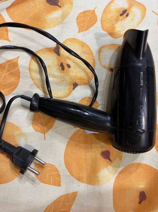 Продається фен Philips beauty Compact 1100