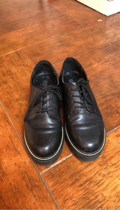 sapatos pretos vintage