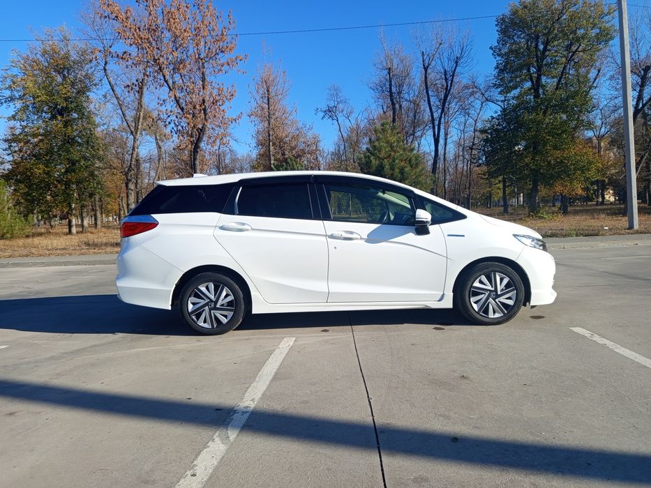 Продам Honda Shuttle 1.5 гібрид, 2018р.