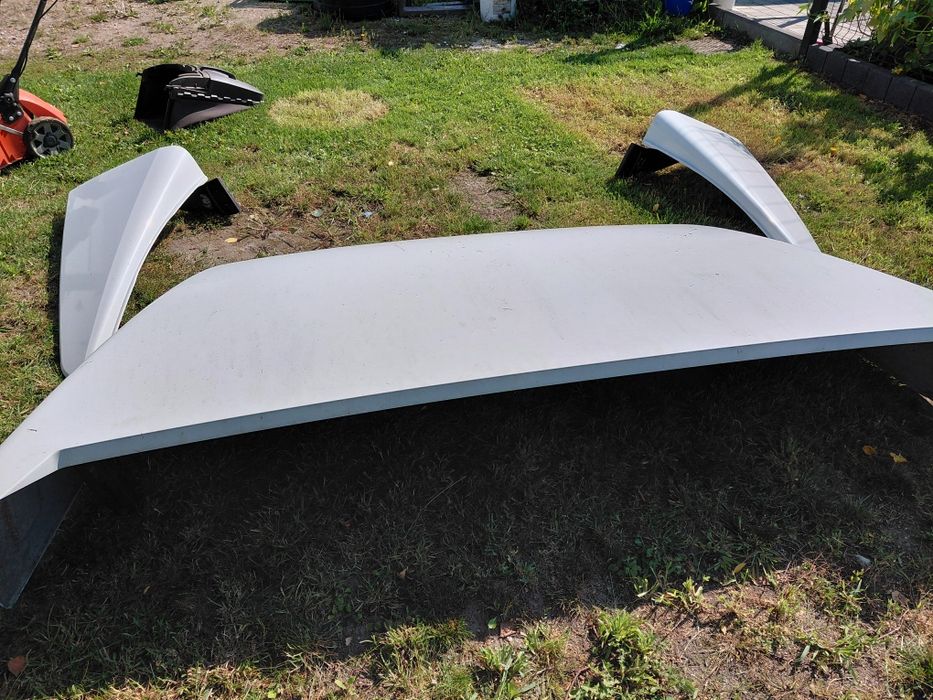Owiewka spoiler dachowy mercedes atego
