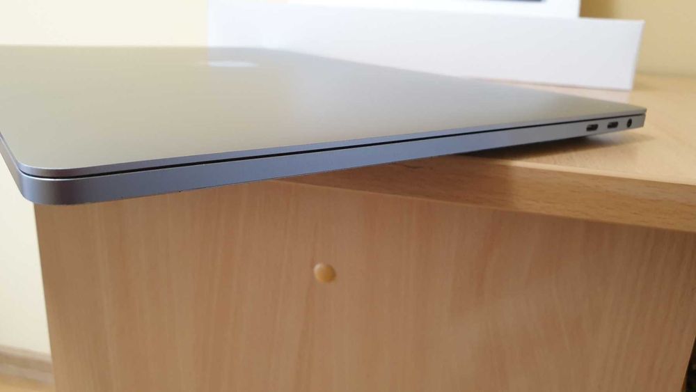 APPLE A1707, 2017, MacBook Pro Retina 15" 16 ОЗУ, 256 SSD