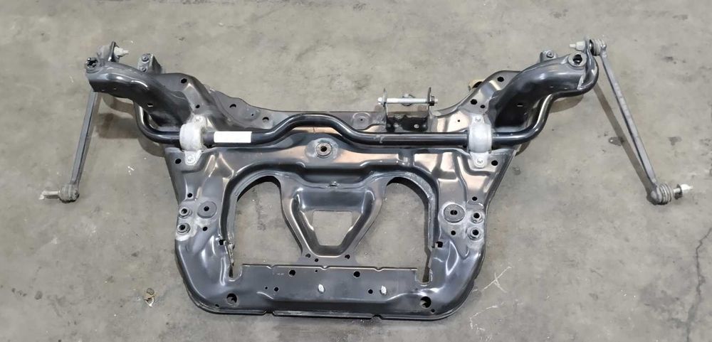 Подвеска Mercedes CLA C117 W117 передняя или задняя подрамник разборка