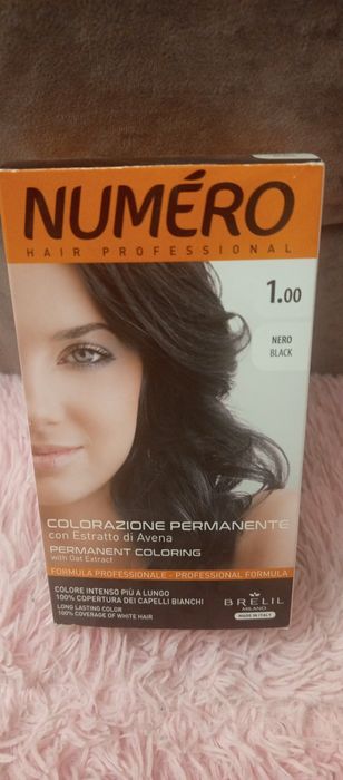 Продам фарбу для волосся черна