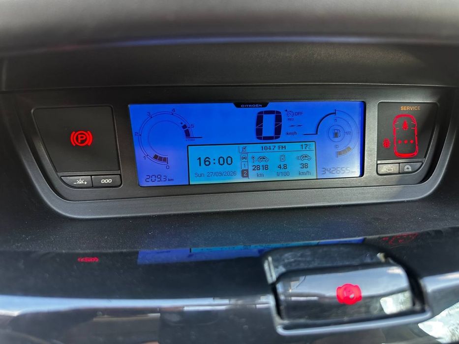 Exclusive Citroen C4 Grand Picasso