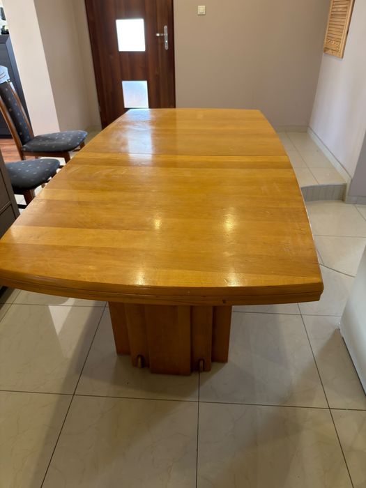 Stół 180x75 rozkładany i 6 krzeseł