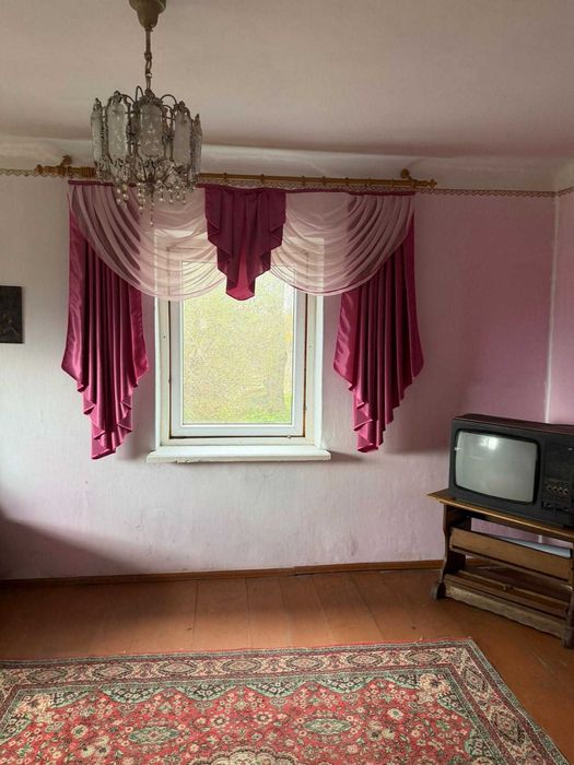 Продаж будинку у Кременці