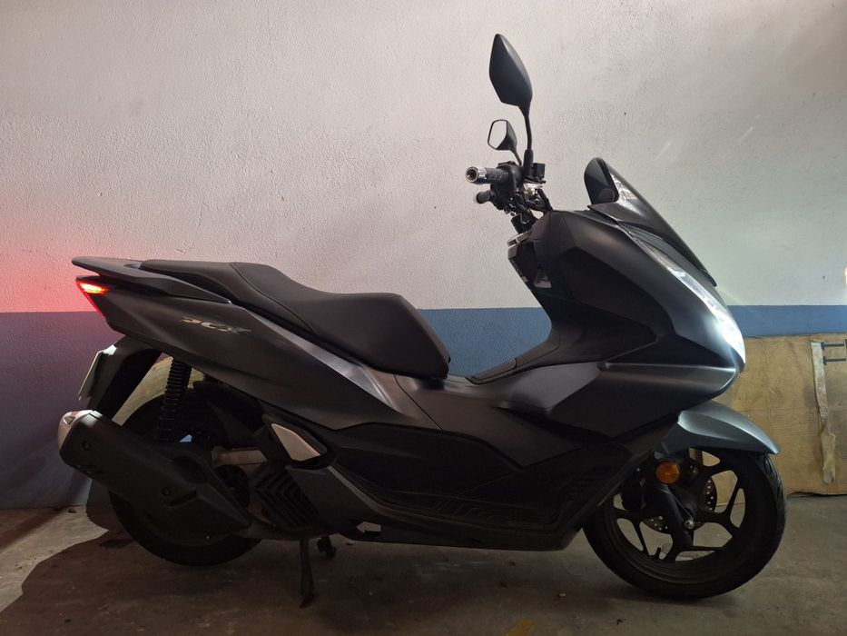 Honda PCX 2021 125  impecável
