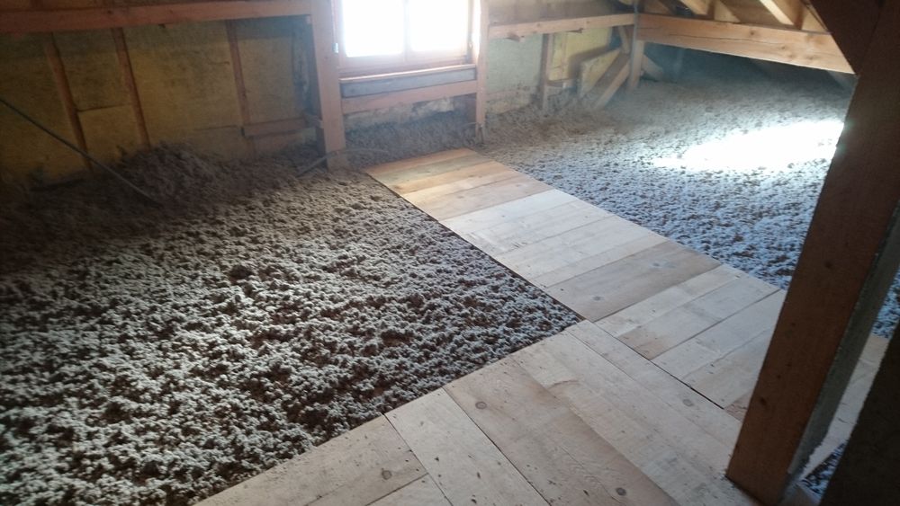 Celuloza Ocieplenie poddasza izolacja wdmuchiwana  piana pur