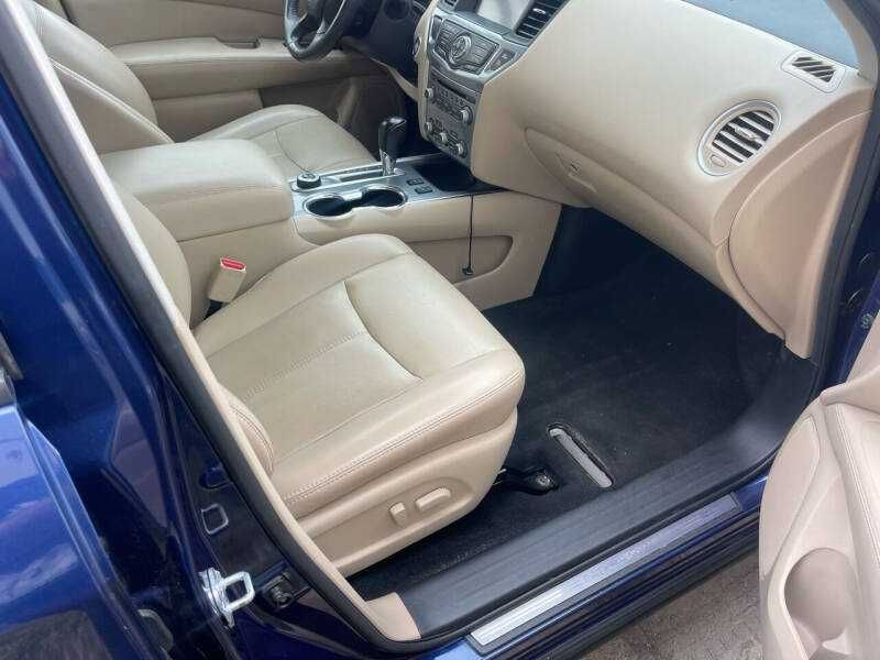 2017 Nissan Pathfinder