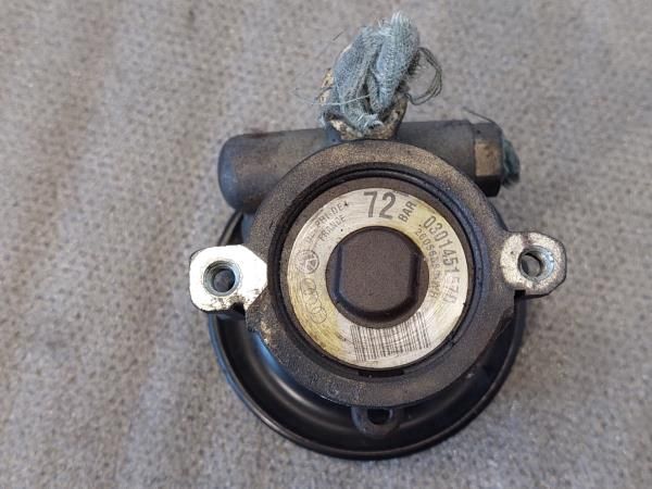 Bomba de direção VOLKSWAGEN Polo (6N)