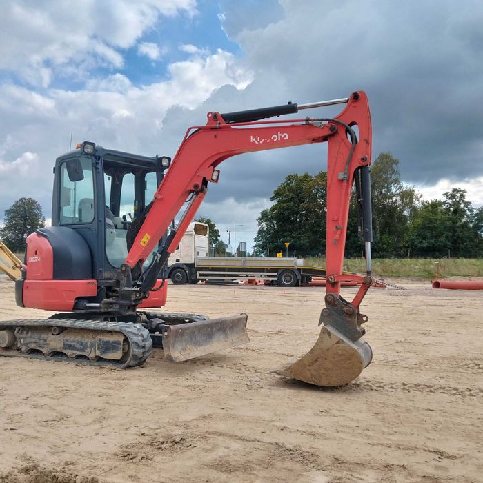 Koparka Kubota kx37-4