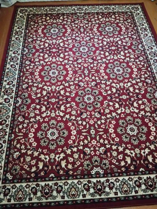 Продам большой ковер  3,30 на 2,50