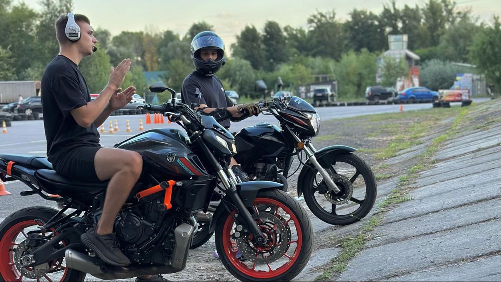 Мото Курси контр-аварійної підготовки з міні треком