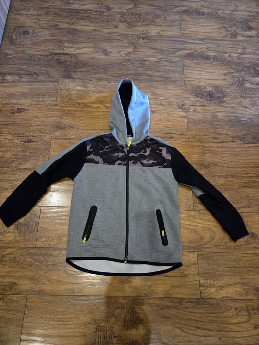 Bluza Zara dla chłopaka 134