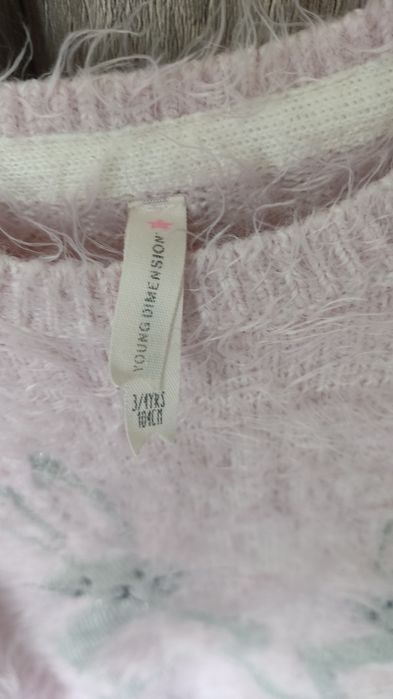 Sweter zajączek 105
