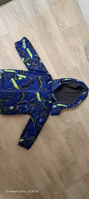 Курточка на мальчика