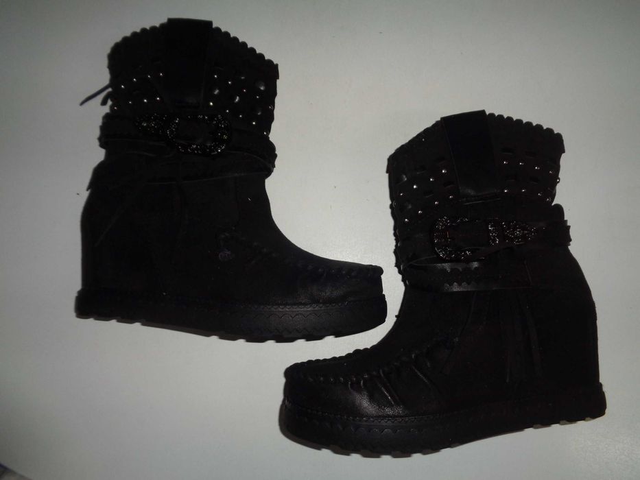 Black Boots Size 36, New64730137513218124
