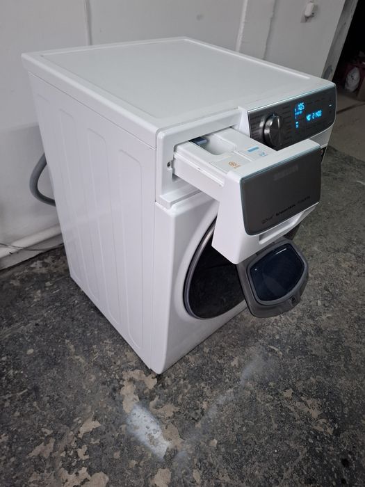 Прально сушильна машина SAMSUNG  WD10N84INOA 10/6кг.
