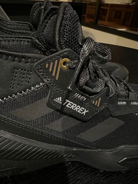 Buty adidas Originals Terrex Hyperblue Mid