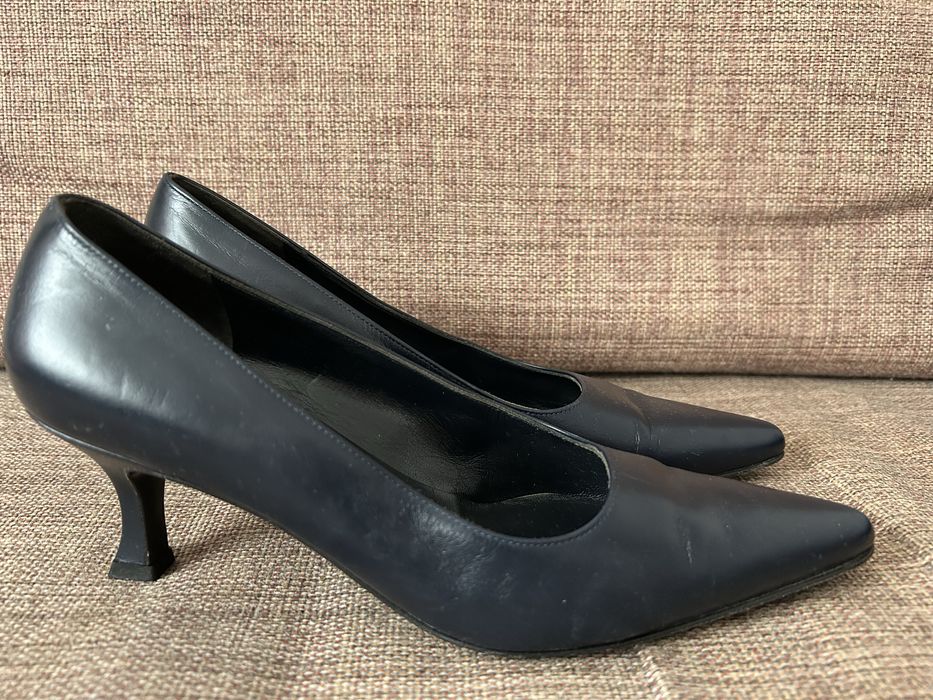 Salvatore Ferragamo шкіряні туфлі човники 36 р уст див