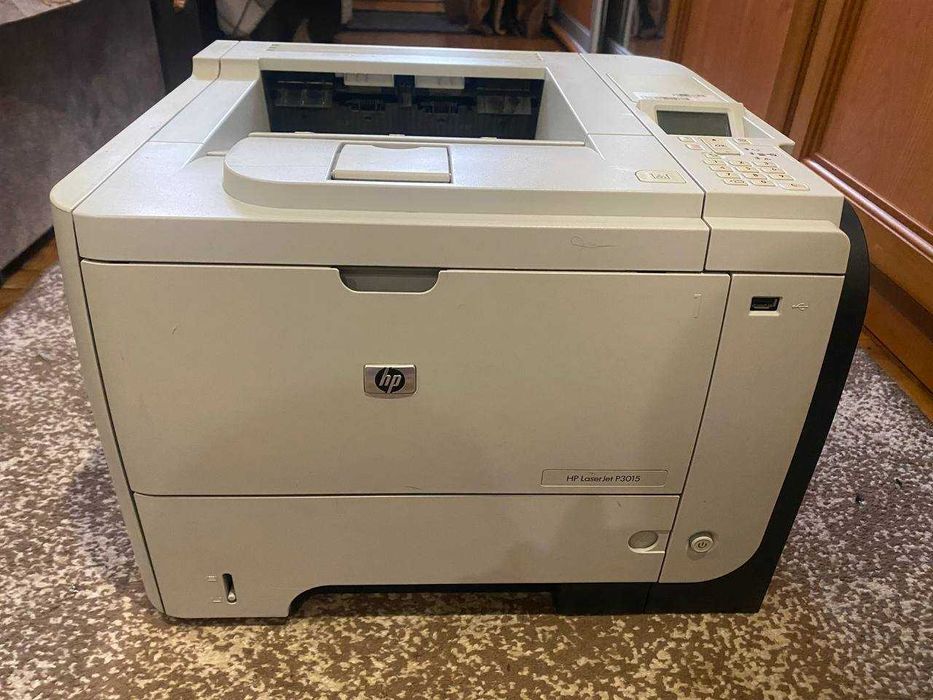 Принтер HP P3015 c доп картридж на 12000к