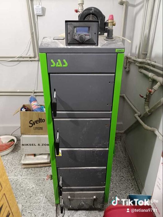 Твердопаливний котел