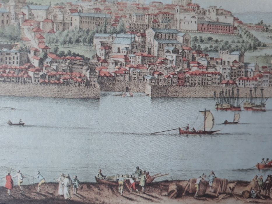 2 Reproduções vista aérea Porto