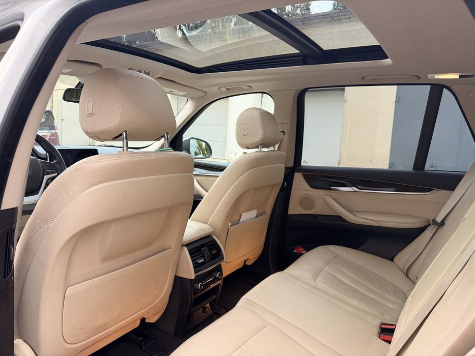BMW X5 F15 2015 3.0 бензин xDrive
