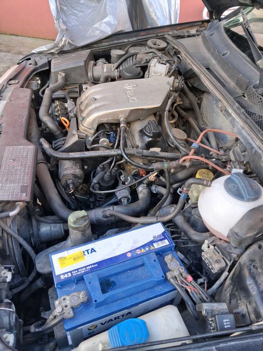 Vendo Golf Cabrio 2000 a gasolina