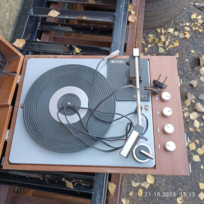 Gramofon UNITRA Fonica WG-581f