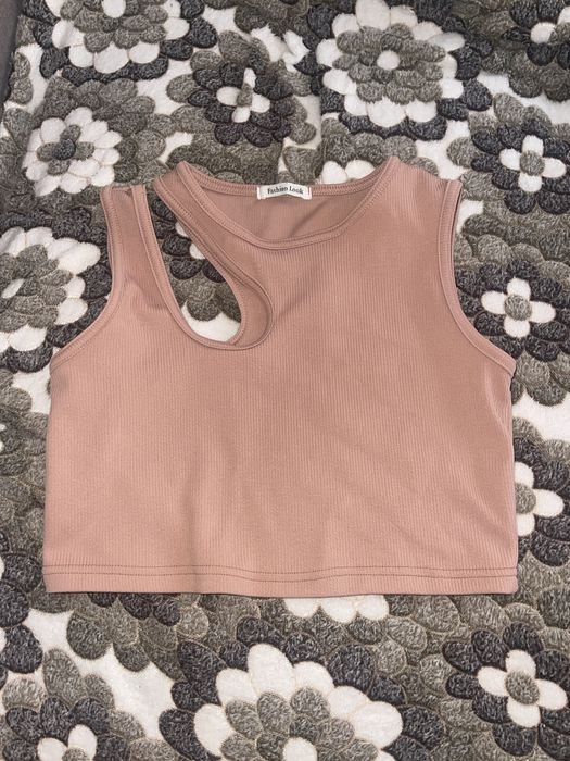 Літній жіночий топ