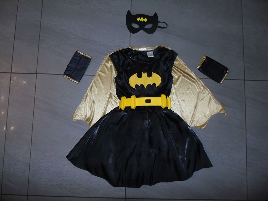 strój sukienka Batman-ka 6-8 lat