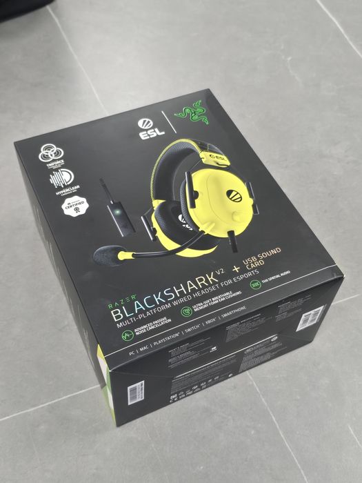 Słuchawki przewodowe Razer BlackShark V2 ESL Edition