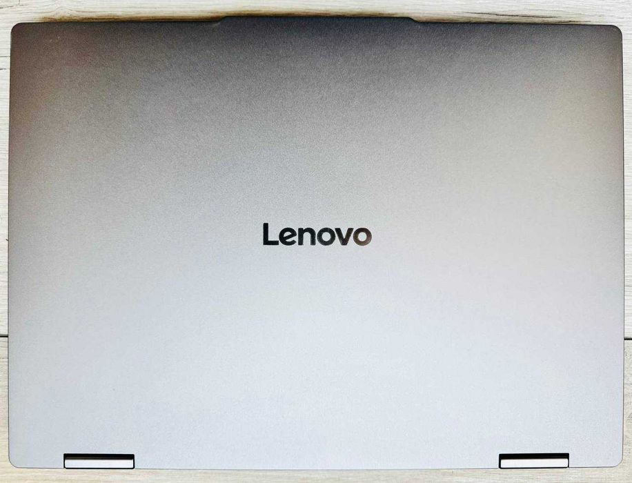 Ноутбук Lenovo IdeaPad 5 2-in-1 14Q8X9 OLED 14" Snapdragon X Plus