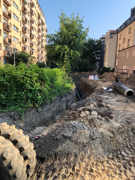 Usługi Koparką koparko-Ładowarką, Transport Wywrotką, Prace ziemne