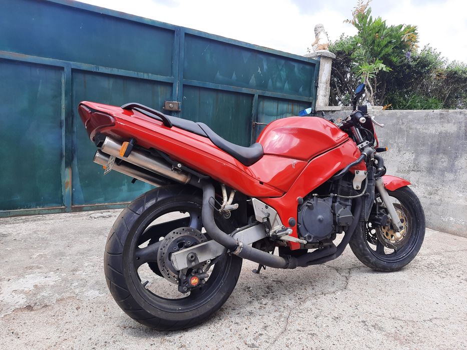 Suzuki RF600 carburadores