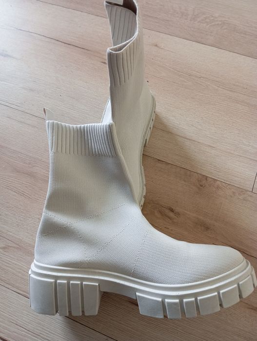 Krush botki rozm 39 kolor beżowy