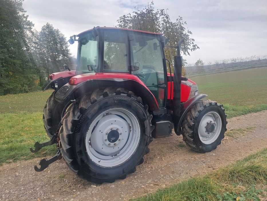 Mccormick mc 105 case mx z tuzem