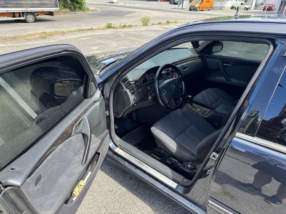 Mercedes-benz e320 CDI w210