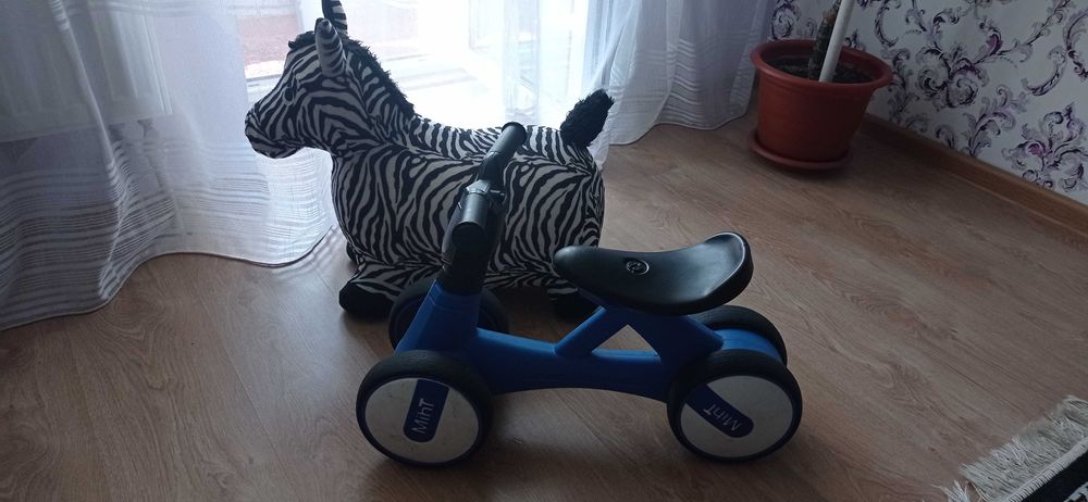 Ослик попрыгунчик продам