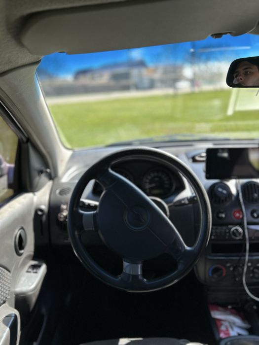 Продам шевроле авео лс