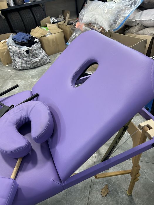 Масажний стіл складний