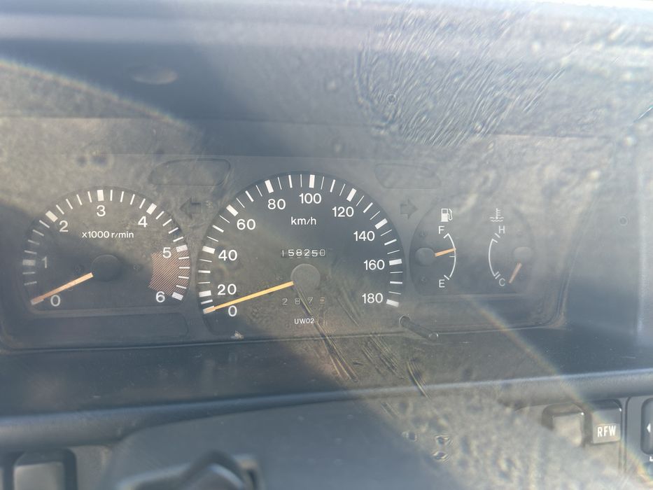 Mazda B2500 pickUp 4x4