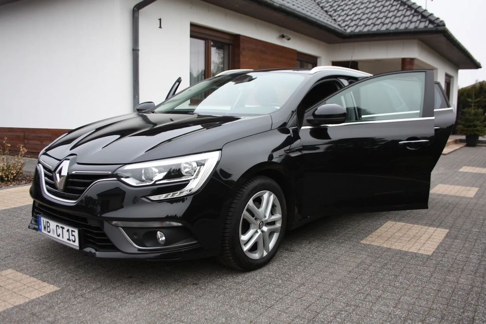 Renault Megane IV Benzyna AUTOMAT Alusy LED Klima Kamera Navi Bluetooth OPŁACONY 2017